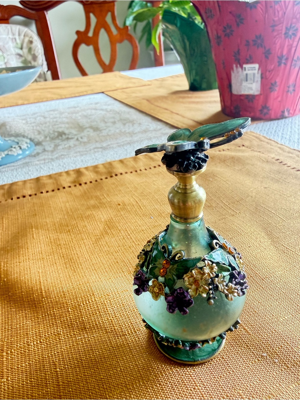 Green Decorative Floral Glass Perfume Bottle with Gold Accents